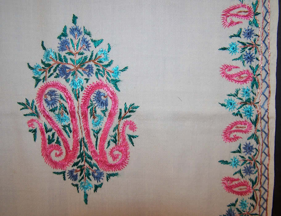 Embroidered Paisley Pashmina Cashmere Shawl  Close up.