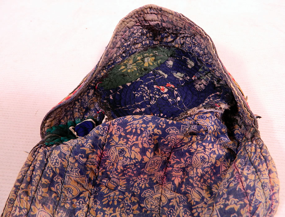 Antique Uzbekistan Suzani Embroidered Tribal Textile Lady's Hood Hat Cap
It is in good condition, with only some minor wear and staining discoloration inside. This is truly a beautiful piece of one of a kind antique Uzbekistani suzani textile art and would make for a wonderful display piece! 