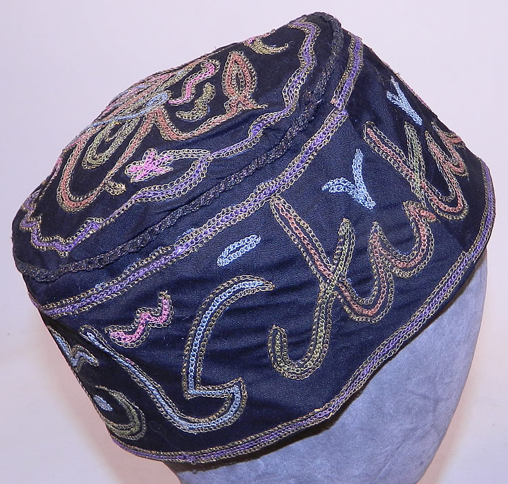Ottoman Turkish Tugra Smoking Skull Cap Black Silk Gold Embroidered Folk Costume Hat
This is truly a beautiful piece of antique Turkish textile art!