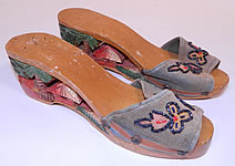 Vintage Philippines Hand Painted Carved Wooden Wedge Mules Sandal Shoes