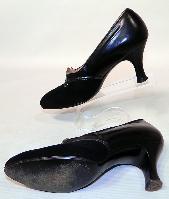 Vintage Sage Allen Co Hartford Art Deco Black Suede Leather Shoes. These lovely ladies shoes have a slipper slip on style and black leather covered modified boulevard high heels. 