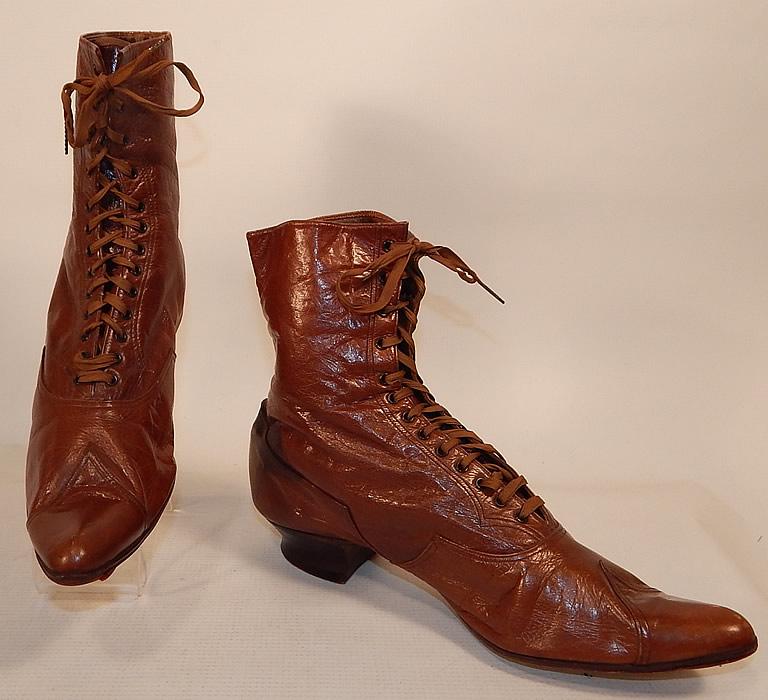 Antique Noble Victorian Women's Boots Lace-Up Boots Around 1890 Brown Leather Shoes Victorian from France Brocante Old Leather Brown