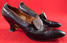 Vintage Edwardian Aubergine Leather Steel Cut Beaded Buckle Pointed Toe Shoes
