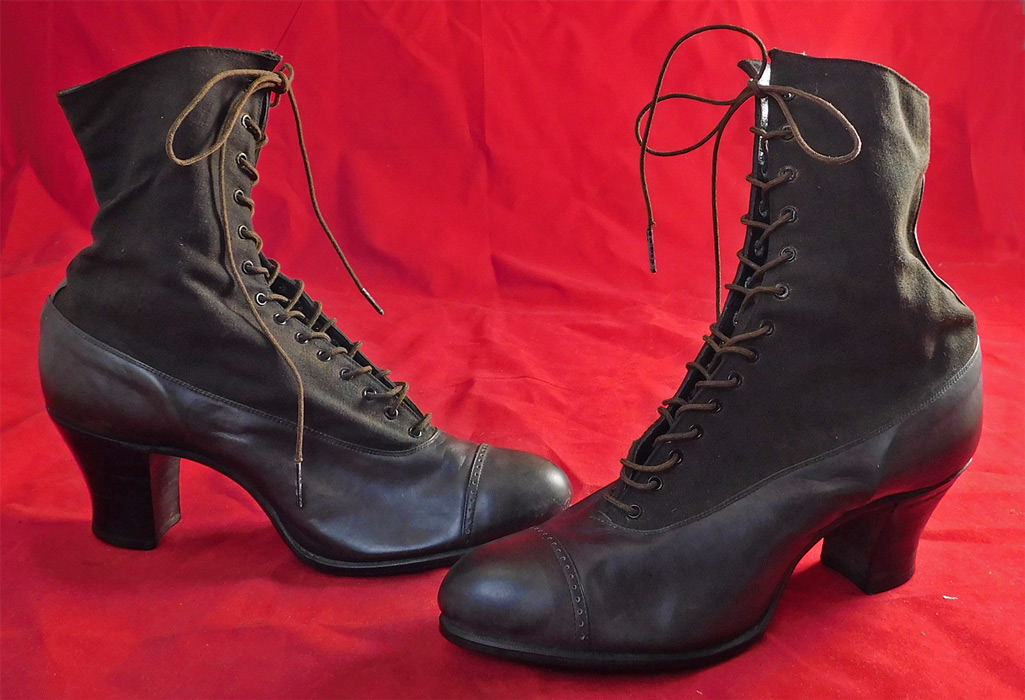 Unworn Edwardian Black Wool Cloth Leather Laceup Boots
These womens black boots have rounded toes, the original shoe string laces for closure down the front, black stacked wooden cube heels and a "The Harris Shoe Store Dover, New Jersey" embossed label stamped on the inside leather top lining. 