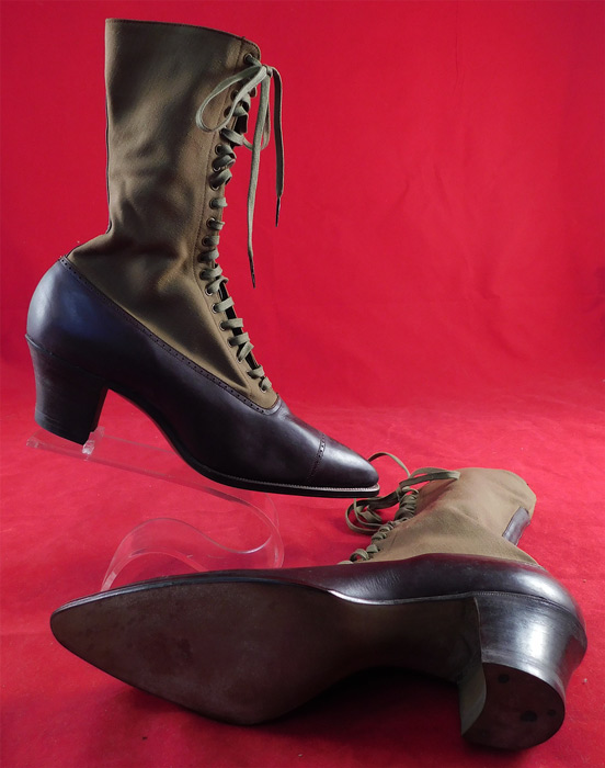 Unworn Edwardian Two Tone Khaki Brown High Top Laceup Cloth Leather Boots & Shoe Box
They have never been worn, and are old store stock stored away in a basement of the store since 1910 and are in excellent wearable condition.
