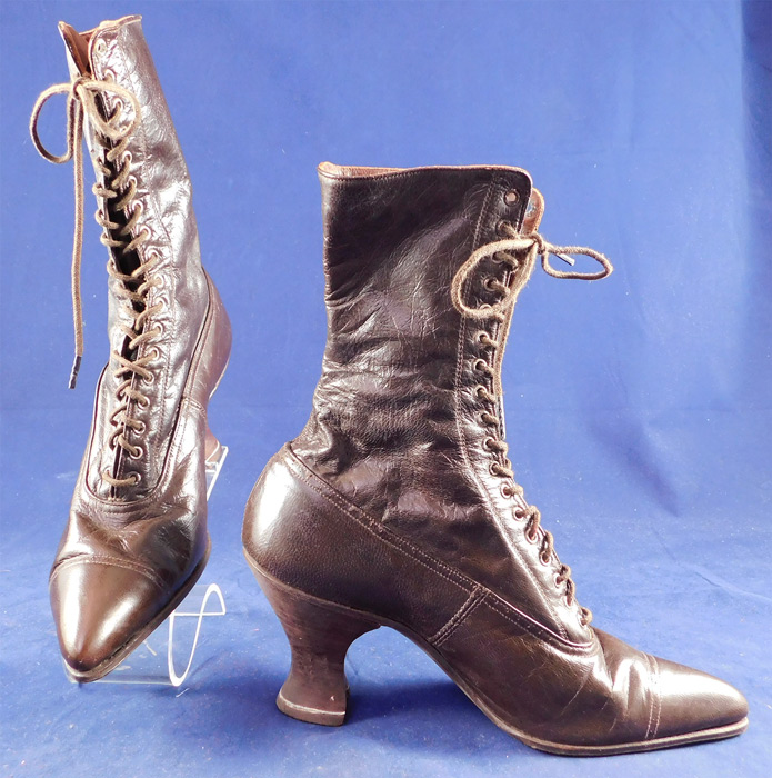 Edwardian Vintage Broadway Girl Women's Brown Leather High Top Lace-up Boots
