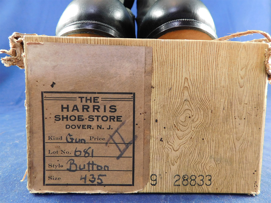 Unworn Edwardian Gunmetal Gray Black Leather Cloth High Top Button Boots & Shoe Box
The shoe box has some wear with water spot stains and a broken lid top from storage.