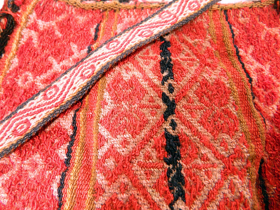 Antique Bolivia Chuspa Coca Red Wool Woven Weave Hand Loom Fringe Boho Bag
The bag measures 14 inches long and 7 1/4 inches wide. It is in good condition. This is truly a wonderful piece of South American Bolivian textile art! 
