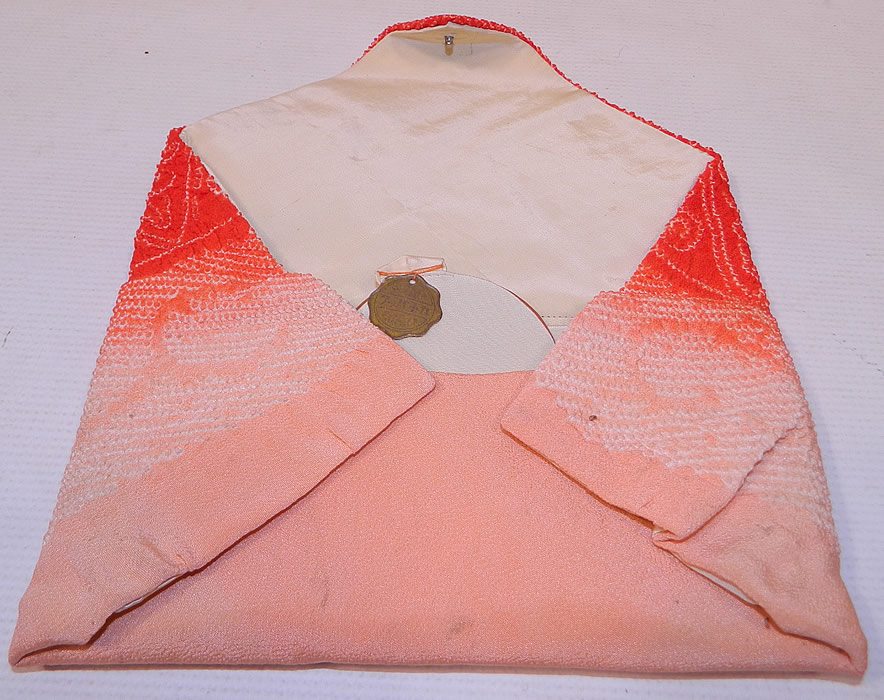 Vintage Japanese Red White Pink Ombre Silk Shibori Tie-Dye Fabric Clutch Purse
The purse measures 5 inches long and 8 inches wide. 