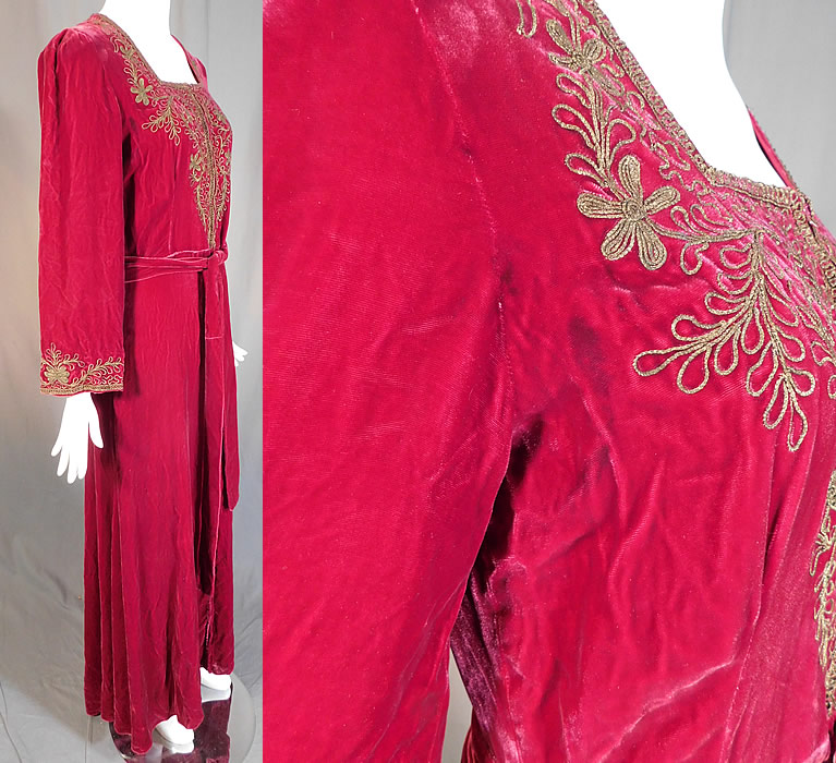 Vintage Bonwit Teller NY Burgundy Red Velvet Gold Soutache Trim Gown Dress
The dress measures 60 inches long in the front, 70 inches long in the back, with a 38 inch bust, 28 inch waist, 56 inch hips, 23 inch long sleeves and a 14 inch back. 