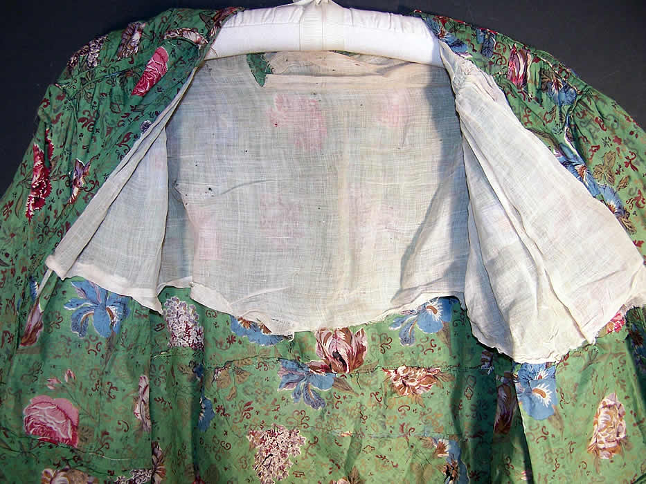 Antique Botanical Green Chintz Roller Print Shirt Jacket inside view