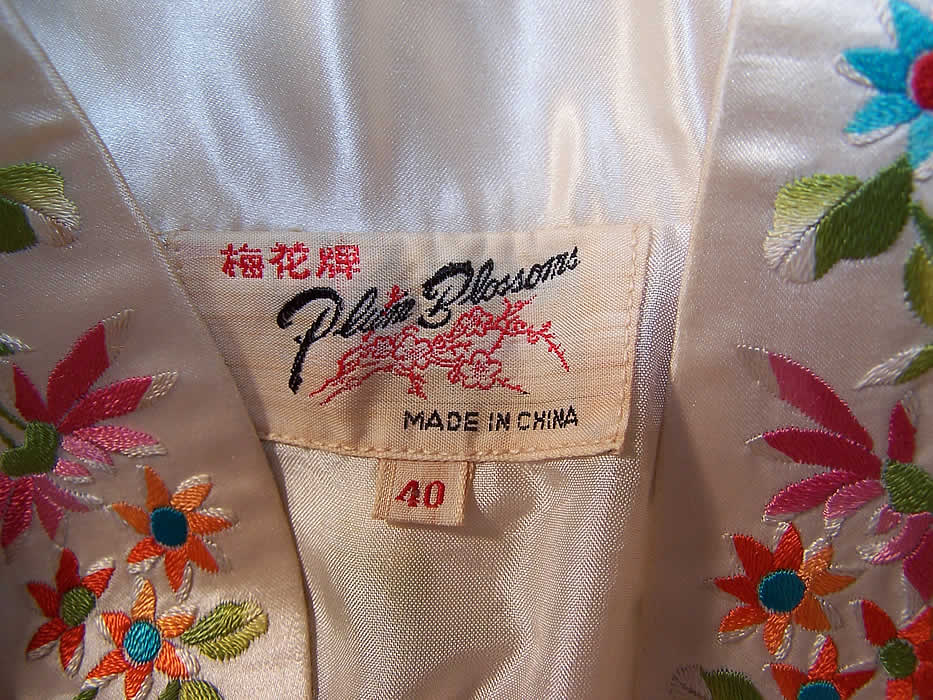  Vintage Plum Blossoms Chinese Silk Embroidered Floral Bird Coat Close up.