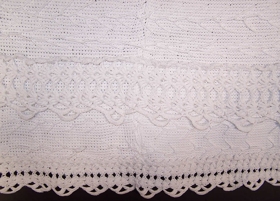 Victorian Hand Knit Crochet White Wool Winter Petticoat Skirt  Close up.