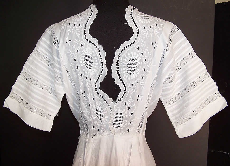 Edwardian White Broderie Anglaise Eyelet Lace Lawn Graduation Dress back view.