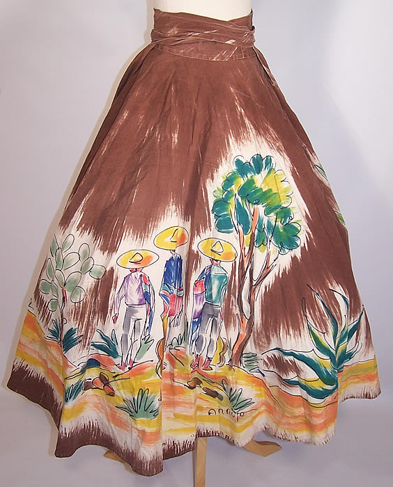 Vintage Arroyo Artist Signed Hand Painted Brown Mexican Mariachi Circle Skirt back view