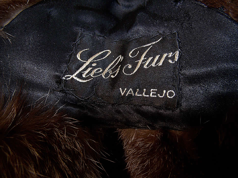 Vintage Liebs Furs Luxurious Silver Fox White Tip Tail Long Stole Shawl Wrap label close up.