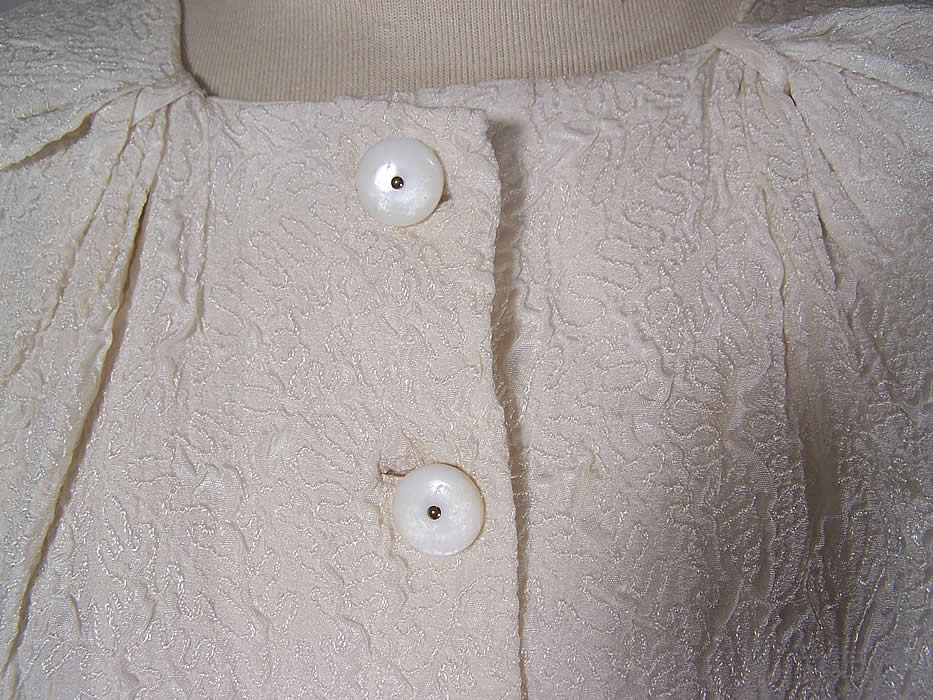 Vintage Modele Shandel London White Silk Wedding Gown Train Dress close up