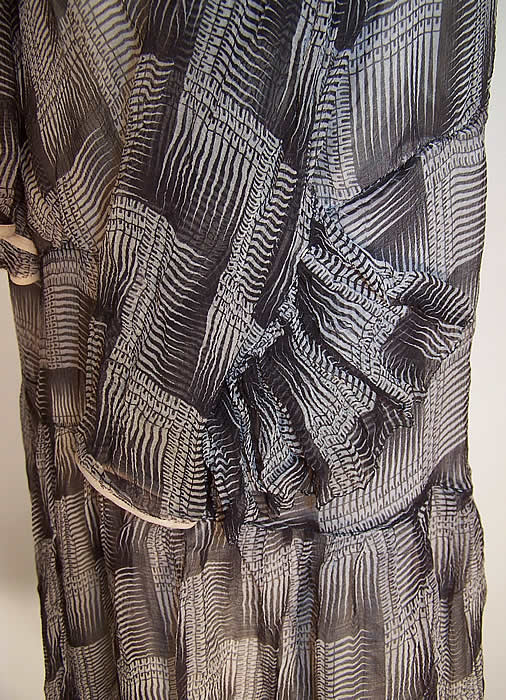 Vintage Art Deco Abstract Black & White Silk Chiffon Drop Waist Dress 