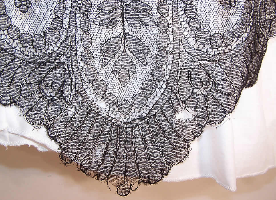  Victorian Civil War Antique Black Chantilly Lace Mantilla Shawl close up.