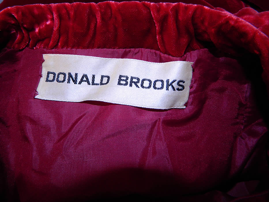 Vintage Donald Brooks Red Velvet Ruffle Double Breasted Evening Dress Coat. It is in good condition. This is truly wonderful quality made piece and work of wearable art! 