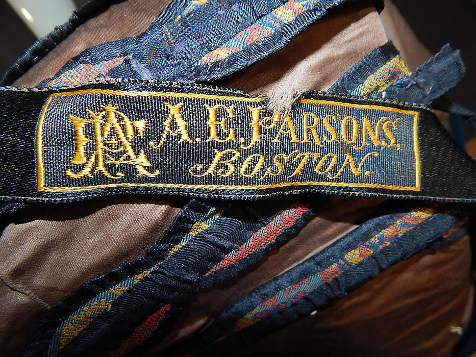 Victorian A.E. Parsons Boston Paisley Brocade Navy Blue Wool Gigot Mutton Sleeve Bodice
There is an "A.E. Parsons, Boston" label sewn inside the waistband. 