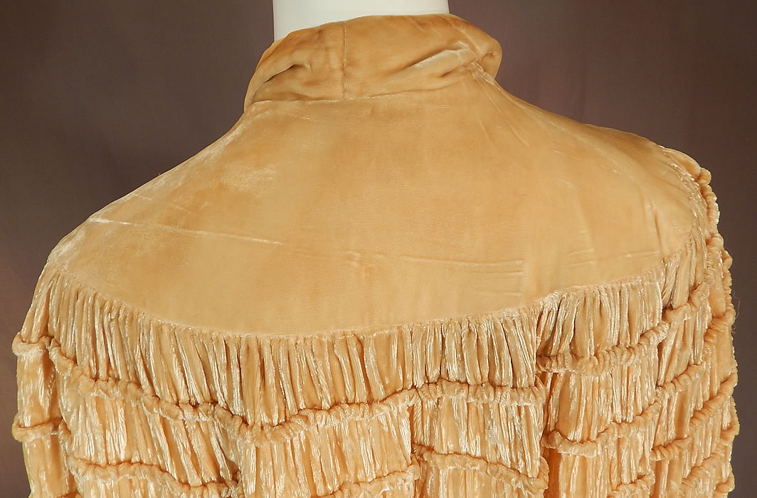 Vintage Art Deco Ruched Pleated Cream Silk Velvet Flapper Evening Cloak Cape
It is in good condition, with only some slight soiling along the back neck collar (see close-up). This is truly a wonderful piece of Art Deco wearable art! 