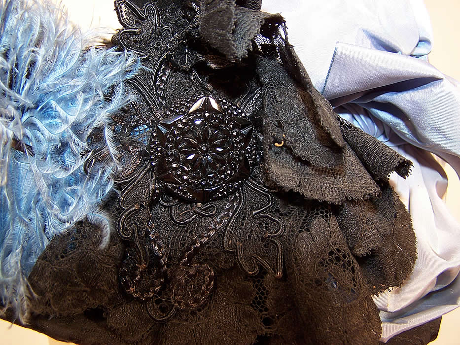 Victorian Black & Blue Silk Ribbon Ostrich Feather Lace Trim Hat close up