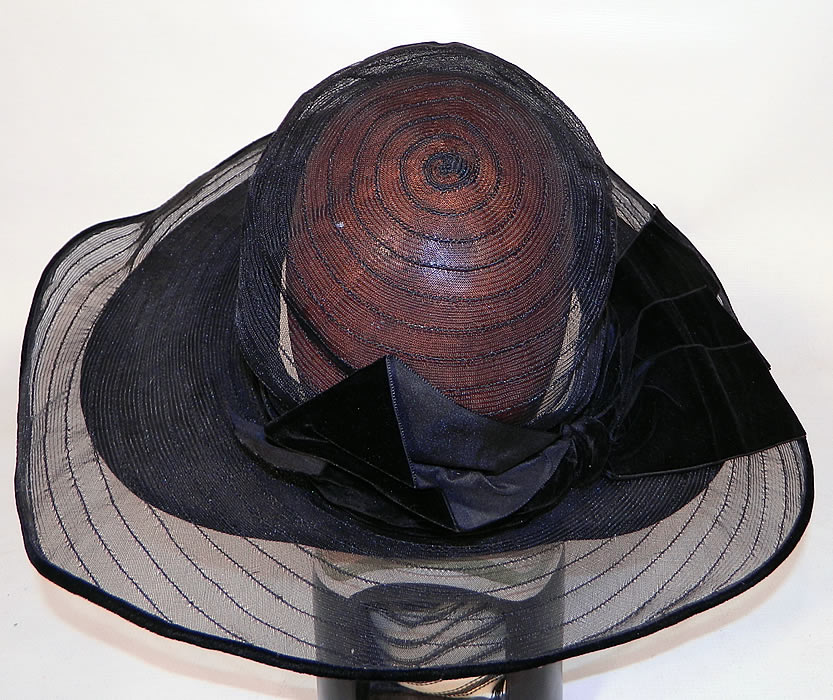 Vintage Gilman Importers Ritz Carlton New York Black Horse Hair Straw  Wide Brim Cloche Hat. This beautiful grand cloche hat has a very wide, uneven  layered wavy oval shaped brim, which is wider along the sides.