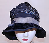 Vintage Dahlia Model Black Silk Velvet Gold Lame Lamé Embroidered Flapper Cloche Hat