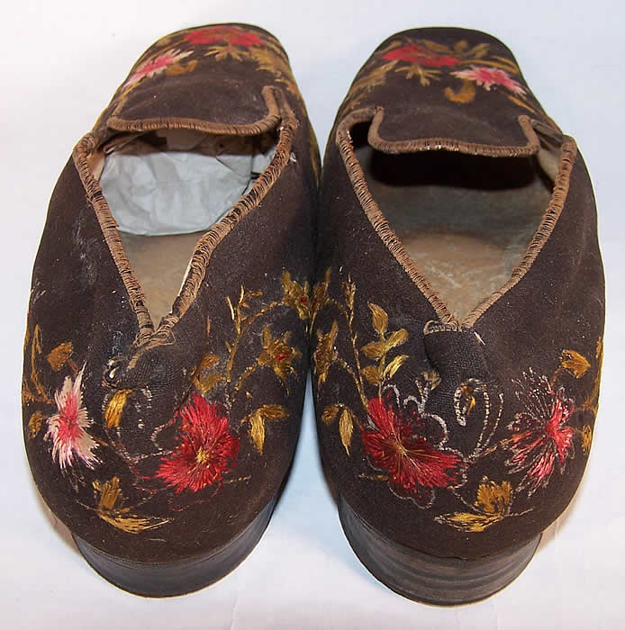 Victorian Gentlemen's Brown Wool Embroidered Slipper Shoes back view