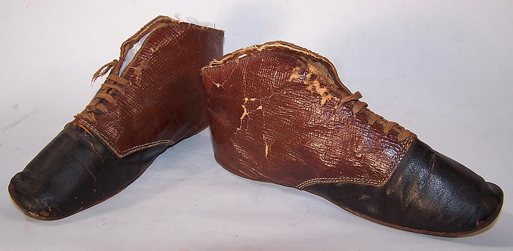 Victorian Childs Brown Black Leather Dainty Ankle Half Boots   Front view.