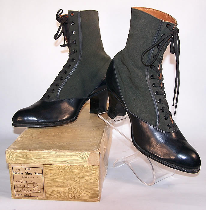 Unworn Edwardian Harris Shoe Store Black Leather Wool Boots Box side view.