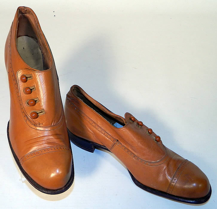 Unworn Edwardian Brown Tan Leather Low Button Shoes