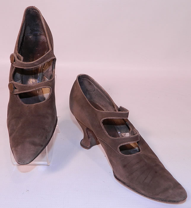 Vintage Marshall Field Co Chicago Taupe Gray Suede Button Strap Mary Jane Shoes. This pair of Edwardian era vintage Marshall Field Co. Chicago taupe gray suede button strap Mary Jane shoes date from 1915. They are made of a grayish brown taupe color soft suede leather. 