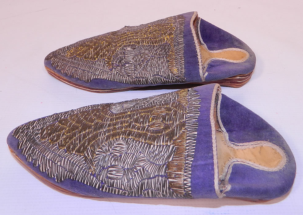 Vintage Moroccan Ladies Mules Cherbil Metal Embroidery Velvet Slipper Shoes.  The shoes measure 8 1/2 inches long   and 3 inches wide. 