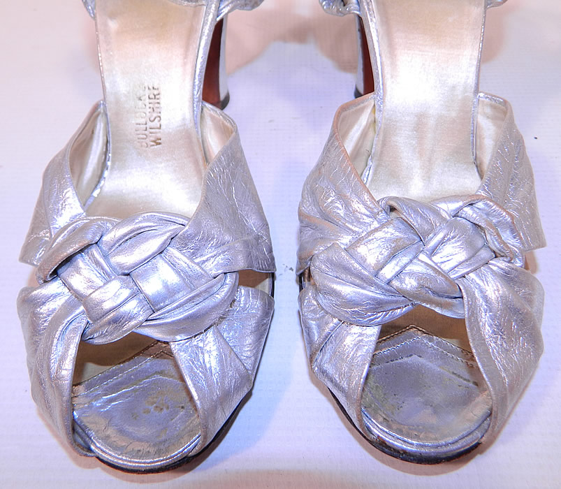 Vintage Bullock's Wilshire Silver Lamé Lame Leather Ankle Strap Evening Dance Shoes 
They are in good condition and have been gently worn, with some silver worn off the leather in areas which is barely noticeable. 