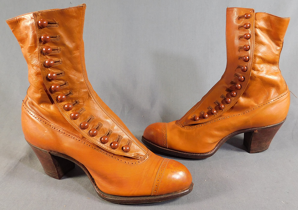 Edwardian Vintage Unworn Womens Tan Leather High Top Button Boots
The boots measure 9 inches tall, 9 inches long, 2 3/4 inches wide, with 2 inch high heels. 