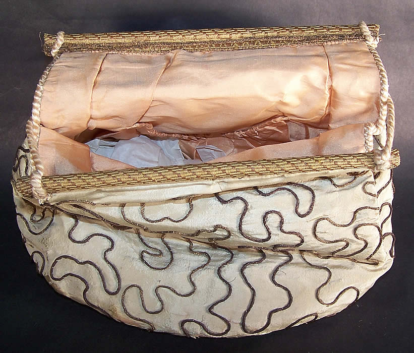 Antique 18th Century French Silk Brocade Fabric Gold Metallic Lace Purse Inside Close up.