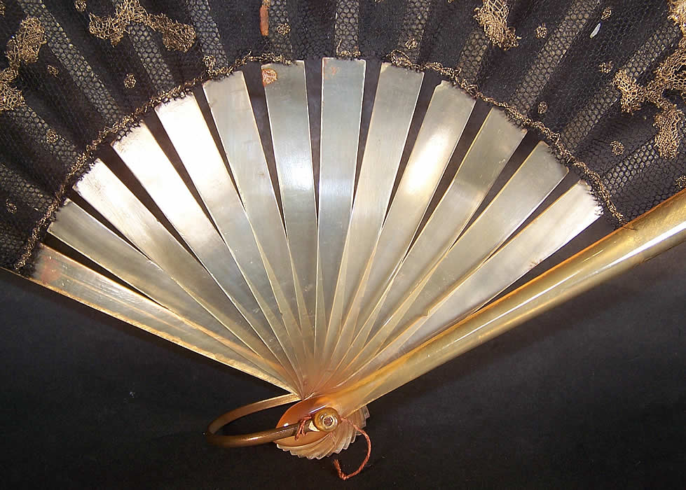 Art Deco Black Net Gold Metallic Lace Spanish Flapper Fan handle close up.