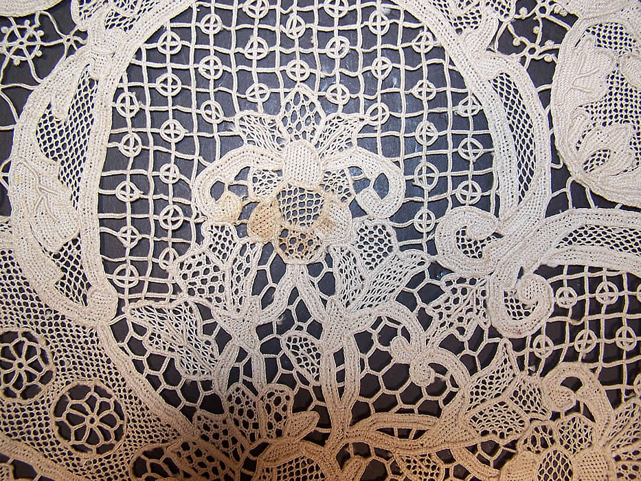 Antique Point de Venise Lace Cutwork Banquet Tablecloth close up.