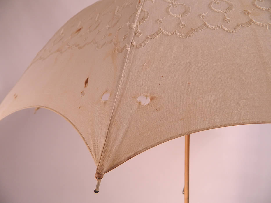 Edwardian Embroidered White Linen Wood Handle Summer Pagoda Parasol. There are two small holes near the edging (see close-up). This is a wonderful parasol perfect for an Edwardian era ladies summer outing! 