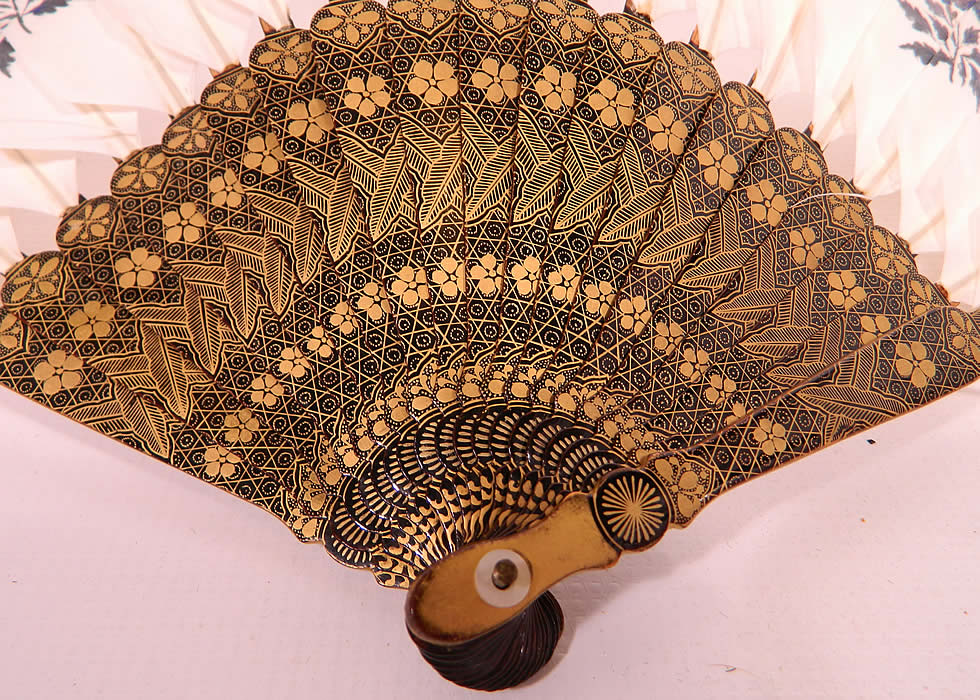 Antique Chinese Hand Painted Silver Leaf Feathers Gold Lacquer Fan & Box. 