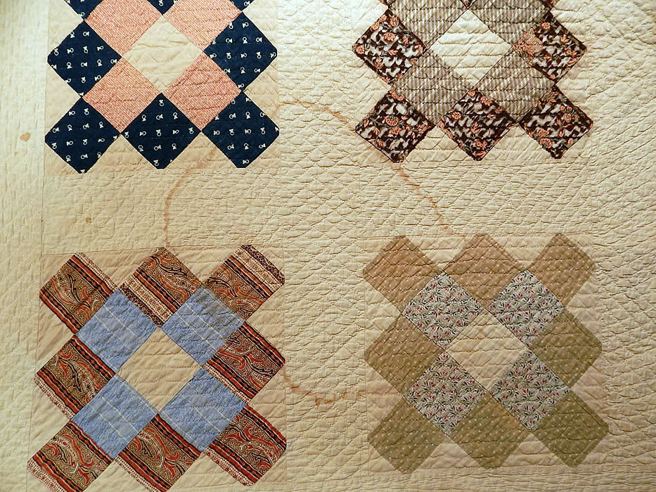 Victorian Antique Chintz Calico Cotton Fabric 12 Patch Square Block Quilt
This early quilt has been beautifully handmade with wonderful workmanship, done in a 12 patch signature square style pattern design and tiny quilted stitching, approximately 10 stitches per inch. 